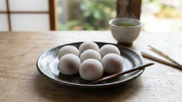 石衣（いしごろも）｜お菓子・パン用語辞典