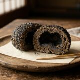 ごまどうらん【胡麻胴乱】｜お菓子・パン用語辞典